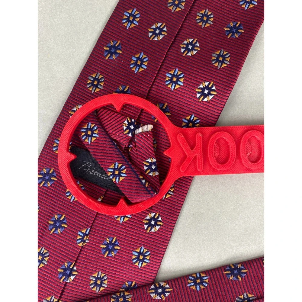 Private Stock Mens Tie Red Silk Geometric Medallion Jacquard Extra Long‎ 63x4